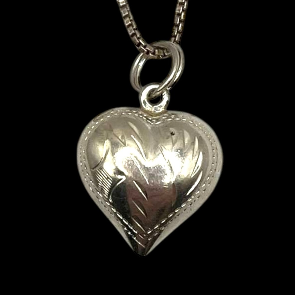Elegant Sterling Silver Heart Pendant Necklace